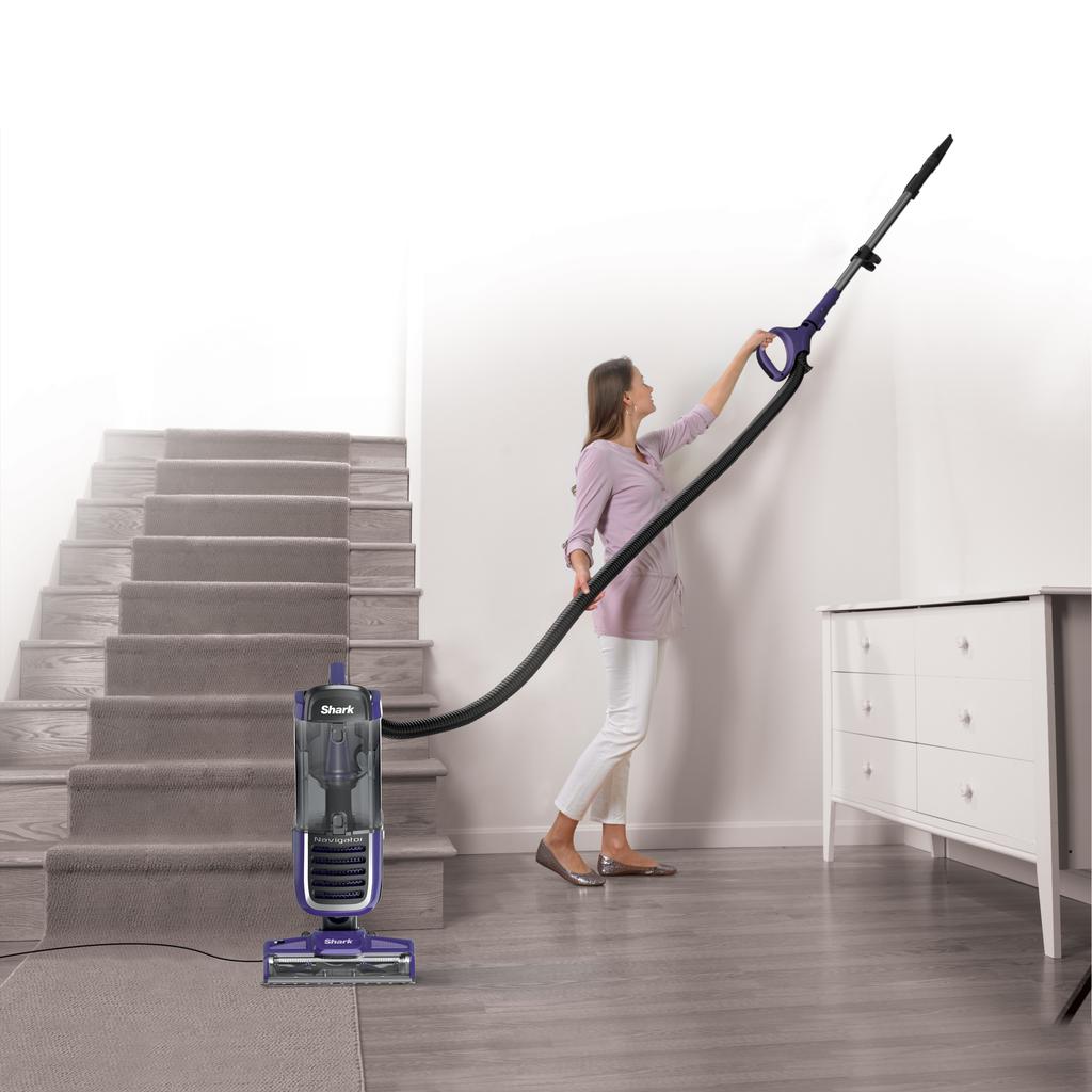Swivel Pro Vertical Vacuum Cleaner